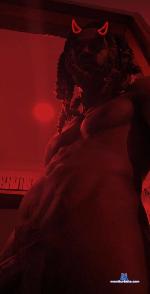negrotemedellin Camsoda livecam show performer room profile