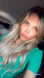 missvaleriewatts Camsoda livecam show performer room profile