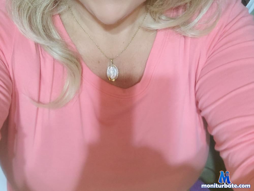 sharbare camsoda livecam performer profile