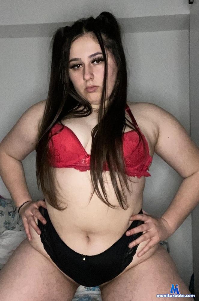 gloria-dolce camsoda livecam performer profile
