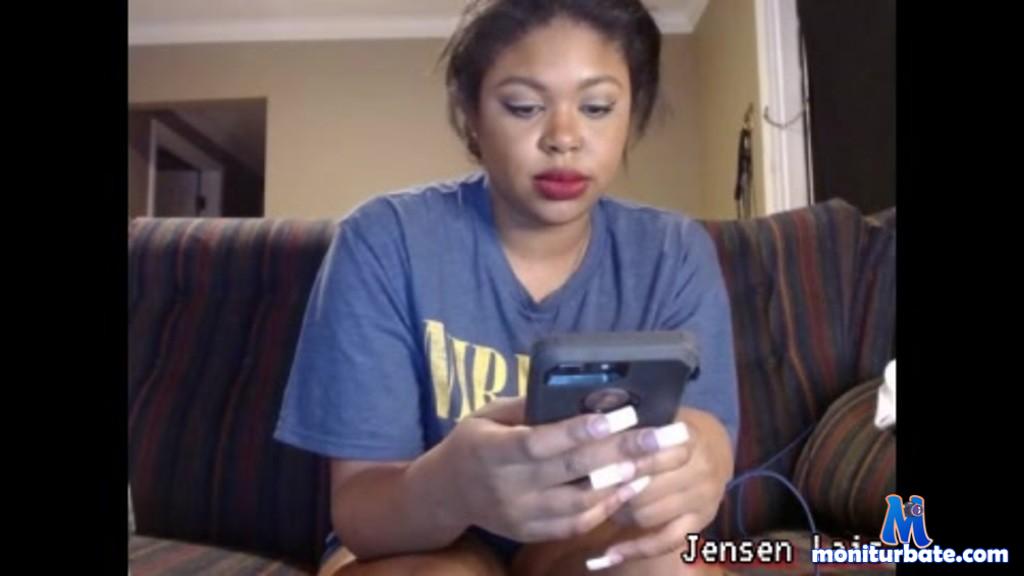 jensenlais camsoda livecam performer profile