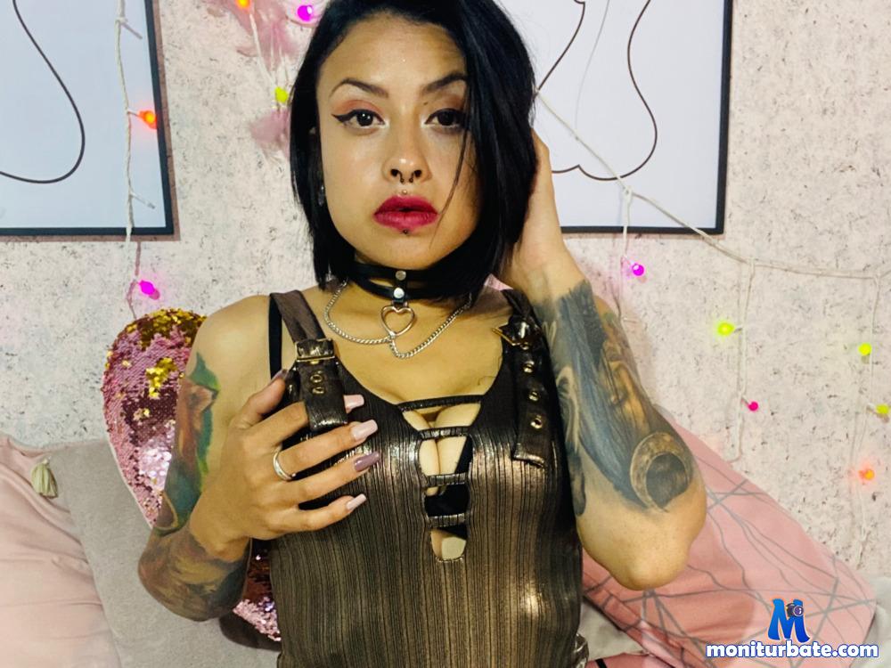 mariana-lara1 camsoda livecam performer profile