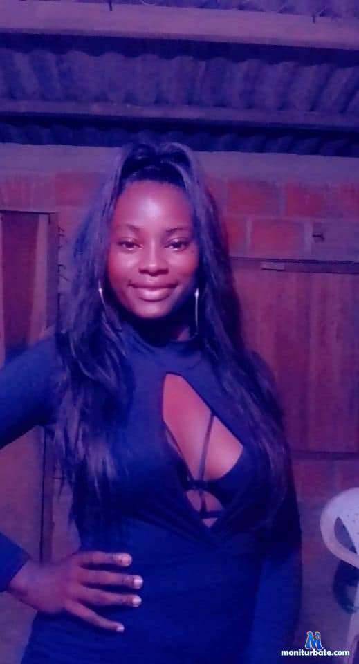 ebonyy-horny Camsoda performer 