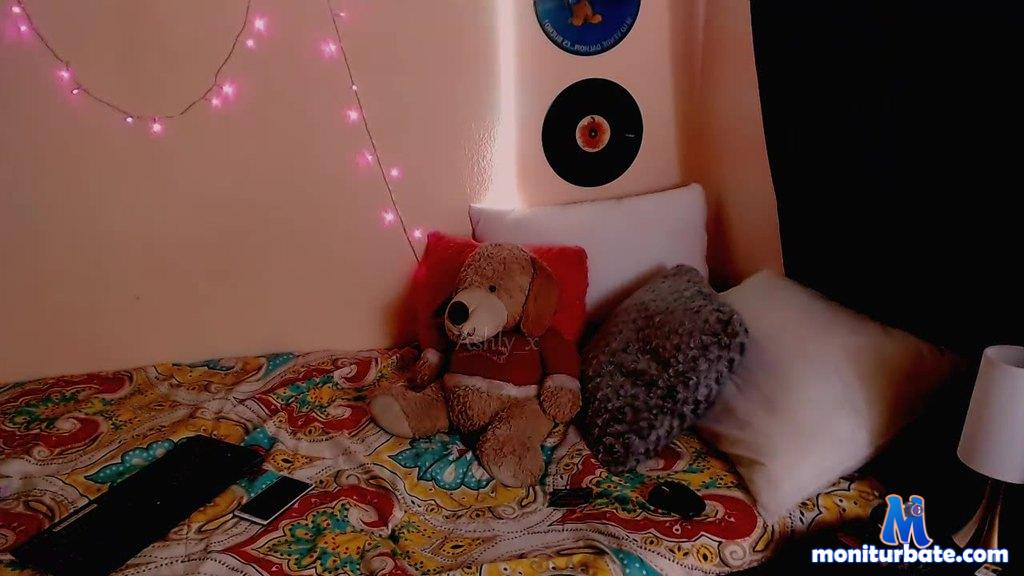 molly-x camsoda livecam performer profile