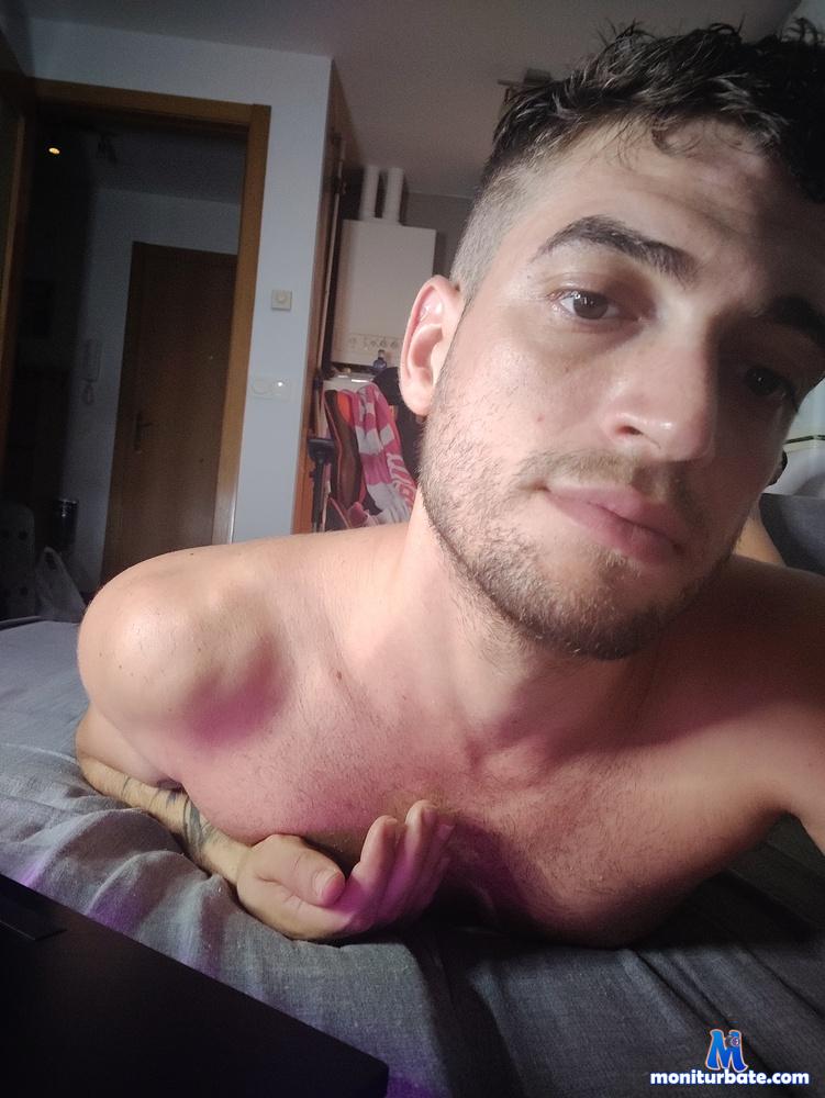 quevedxxx camsoda livecam performer profile
