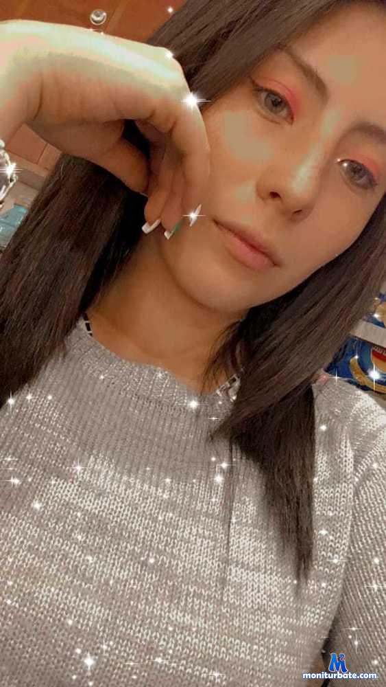 cat-jones Camsoda performer 