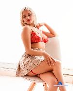 lana-winters Camsoda livecam show performer room profile