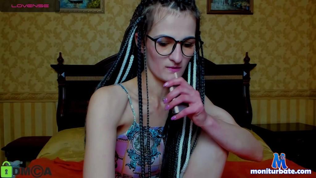 amyberrys camsoda livecam performer profile