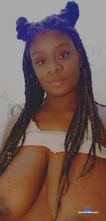 jessicasaenz Camsoda livecam show performer room profile
