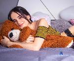 hermione-18 Camsoda livecam show performer room profile