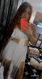 biig-queenx Camsoda livecam show performer room profile