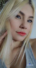 waikikix Camsoda livecam show performer room profile
