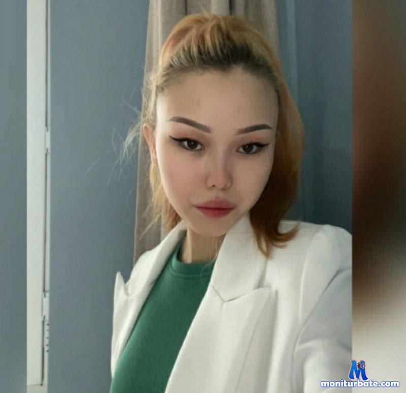naomi11 camsoda livecam performer profile