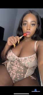 diimples Camsoda livecam show performer room profile