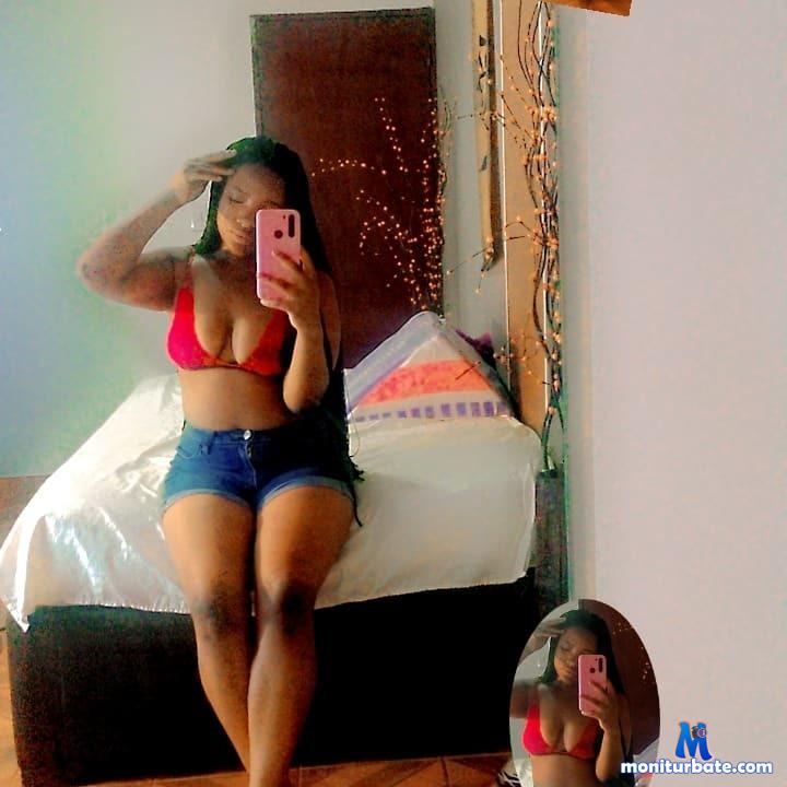 kleo-moore camsoda livecam performer profile