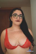 cloe-hall Camsoda livecam show performer room profile