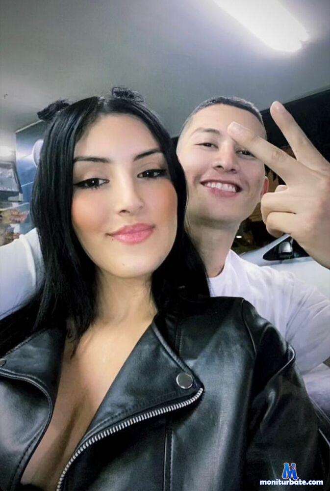 aronxvalelatin camsoda livecam performer profile