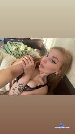 suckable-lips Camsoda livecam show performer room profile