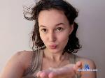 loradream Camsoda livecam show performer room profile