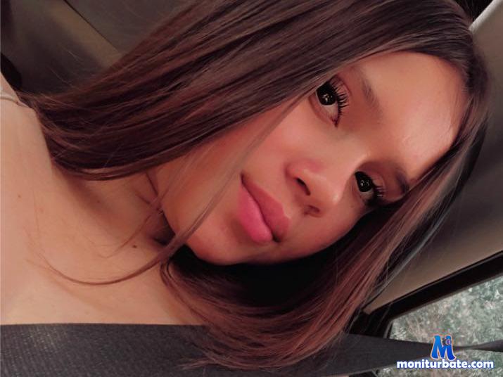 bigboobs-miilk camsoda livecam performer profile