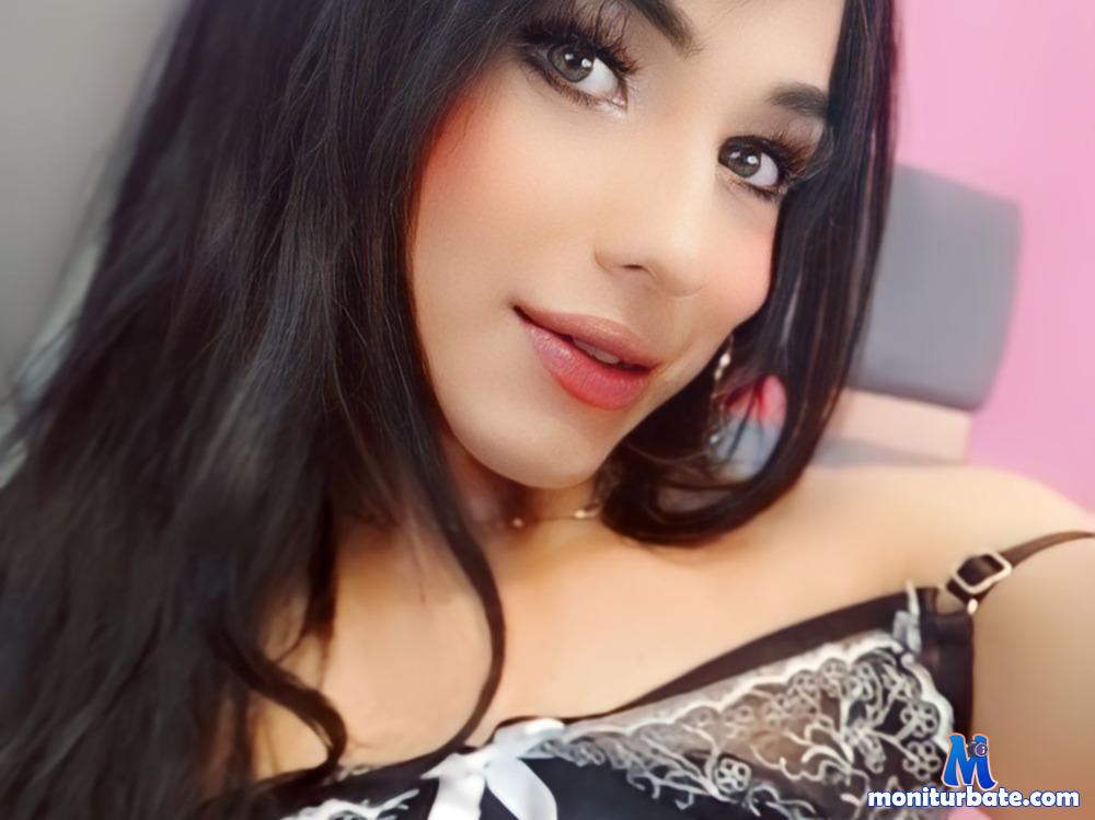 megan-roock camsoda livecam performer profile