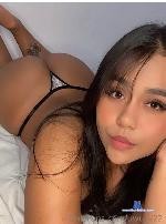 ariana-guzman Camsoda livecam show performer room profile