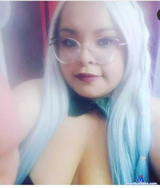 grey-sophie camsoda livecam performer profile