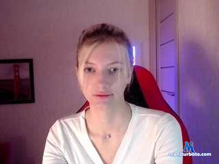 wonderfullalis camsoda livecam performer profile