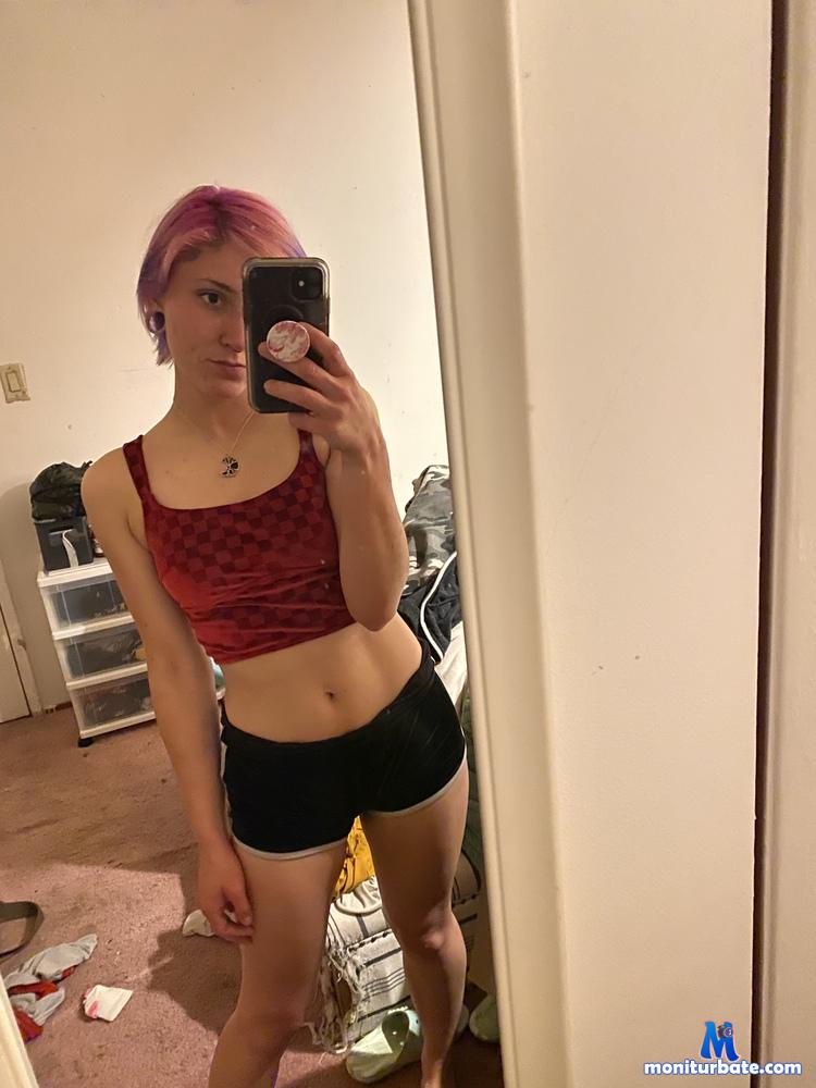 itty-cid Camsoda performer 