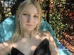 emma4u Camsoda livecam show performer room profile