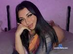 isabellasaenz Camsoda livecam show performer room profile