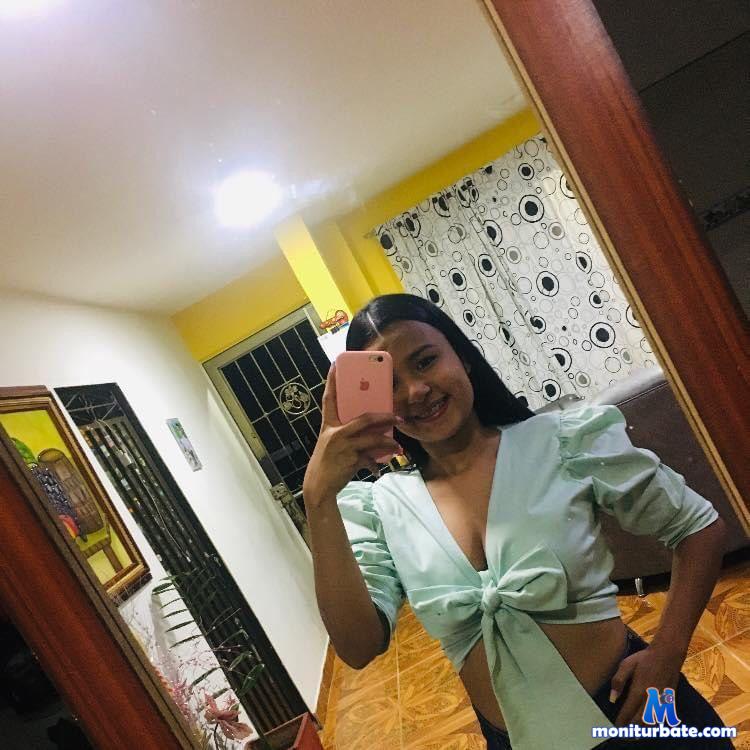 martina85 Camsoda performer 