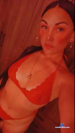 camilasswann Camsoda livecam show performer room profile