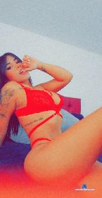 keshabrunette Camsoda livecam show performer room profile