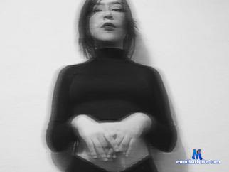 littleebluee camsoda livecam performer profile
