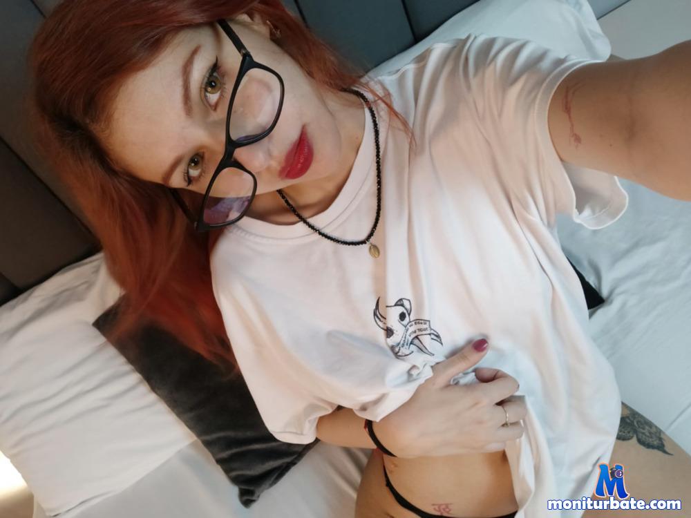 alice-blairx camsoda livecam performer profile