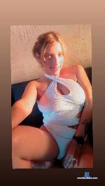 willimaryxxx Camsoda livecam show performer room profile