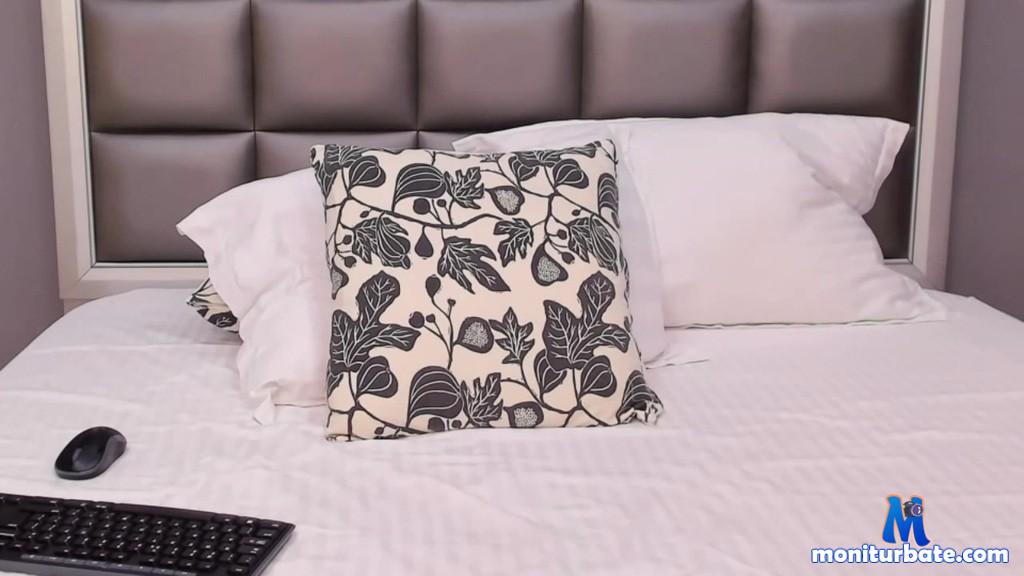 emillybronte camsoda livecam performer profile