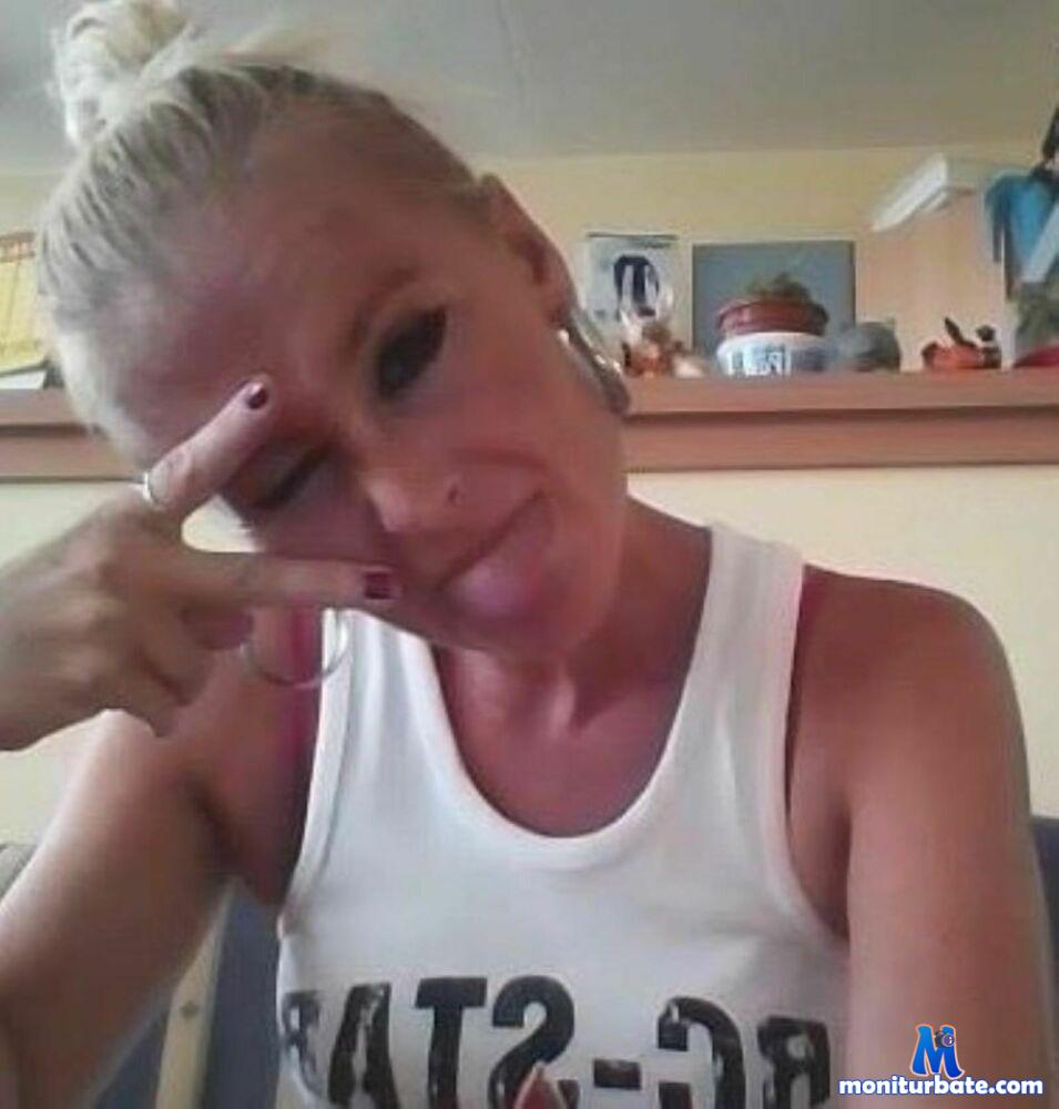 hotmak camsoda livecam performer profile
