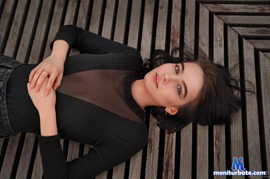 dancela camsoda livecam performer profile