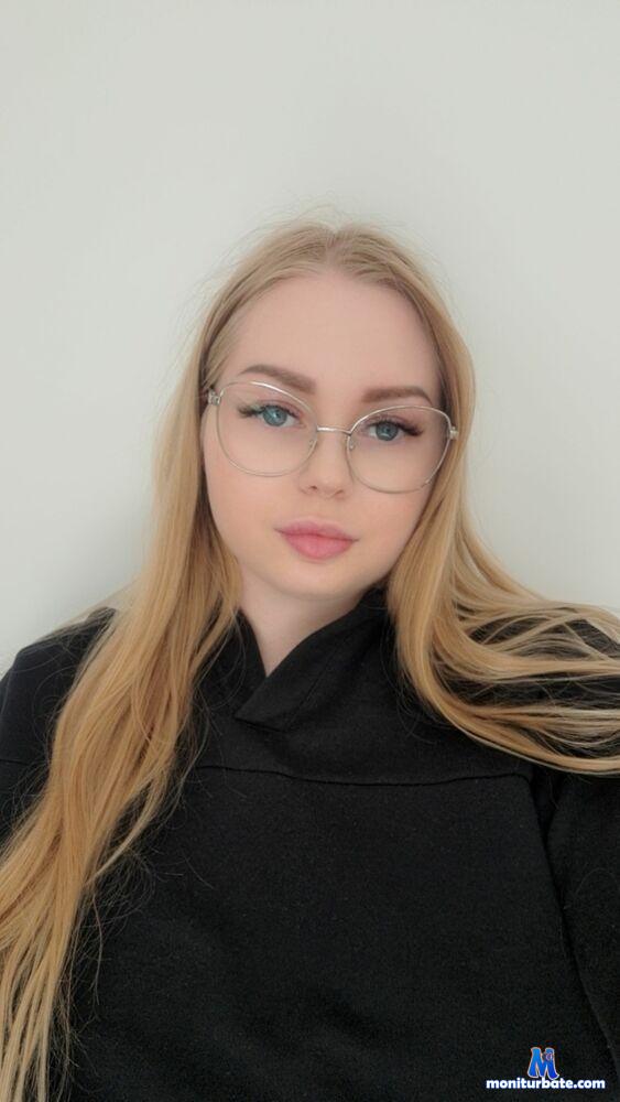 gracesweet camsoda livecam performer profile