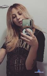 hasleyjonns Camsoda livecam show performer room profile