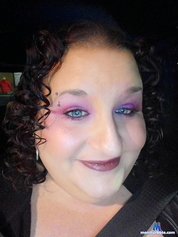 bbwqueenroadsidehunk Camsoda performer 
