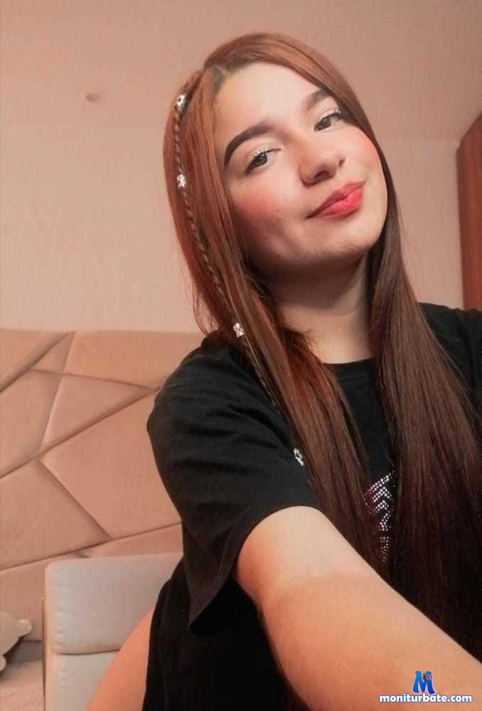 coral-smitth Camsoda performer 