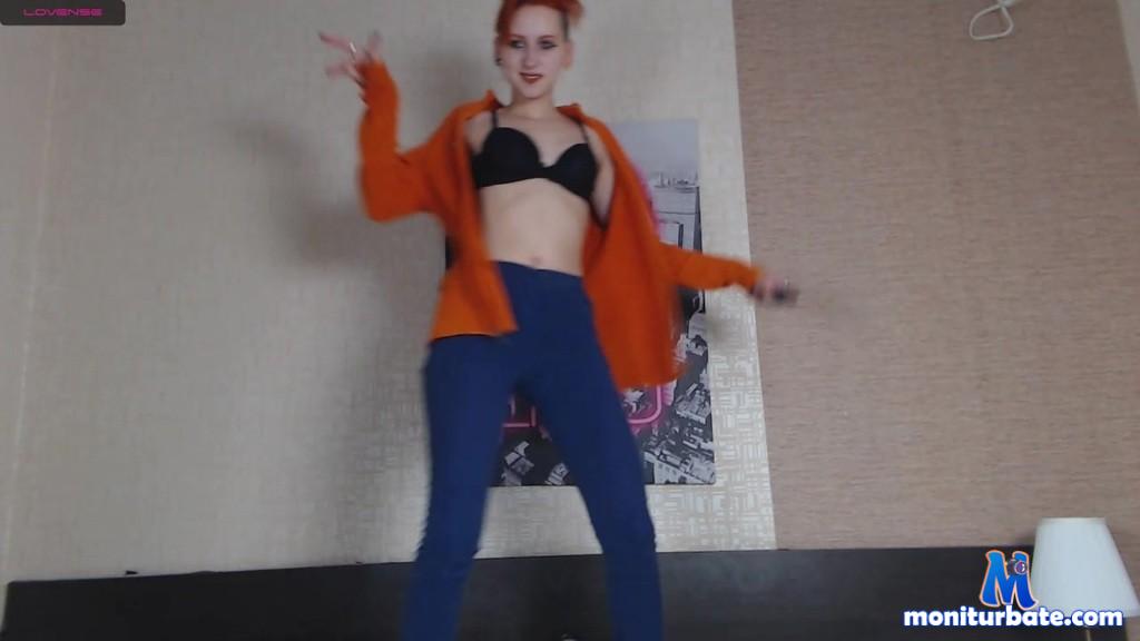 tinagua Camsoda performer redhead tattoo bdsm piercing