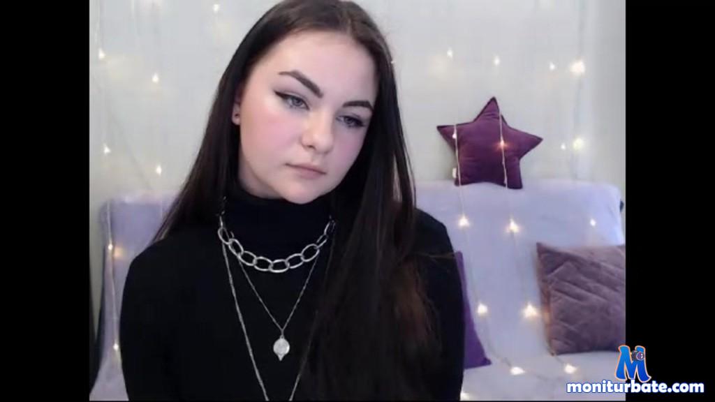 kamillaengelson Camsoda performer big-tits cum brunette feet shaved-pussy teen big-ass