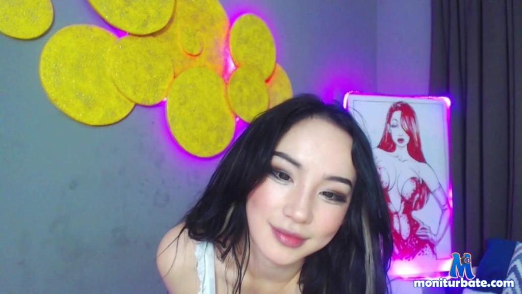 sionarei camsoda livecam performer profile