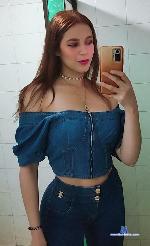 verocute7 Camsoda livecam show performer room profile