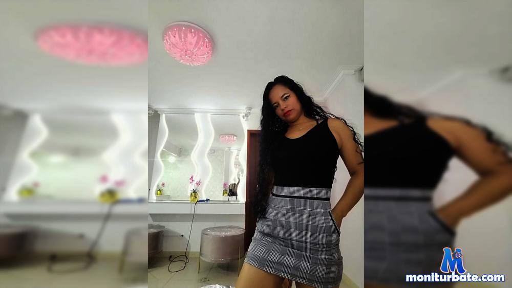 kariimee-jhons camsoda livecam performer profile