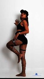 hilaryduval Camsoda livecam show performer room profile